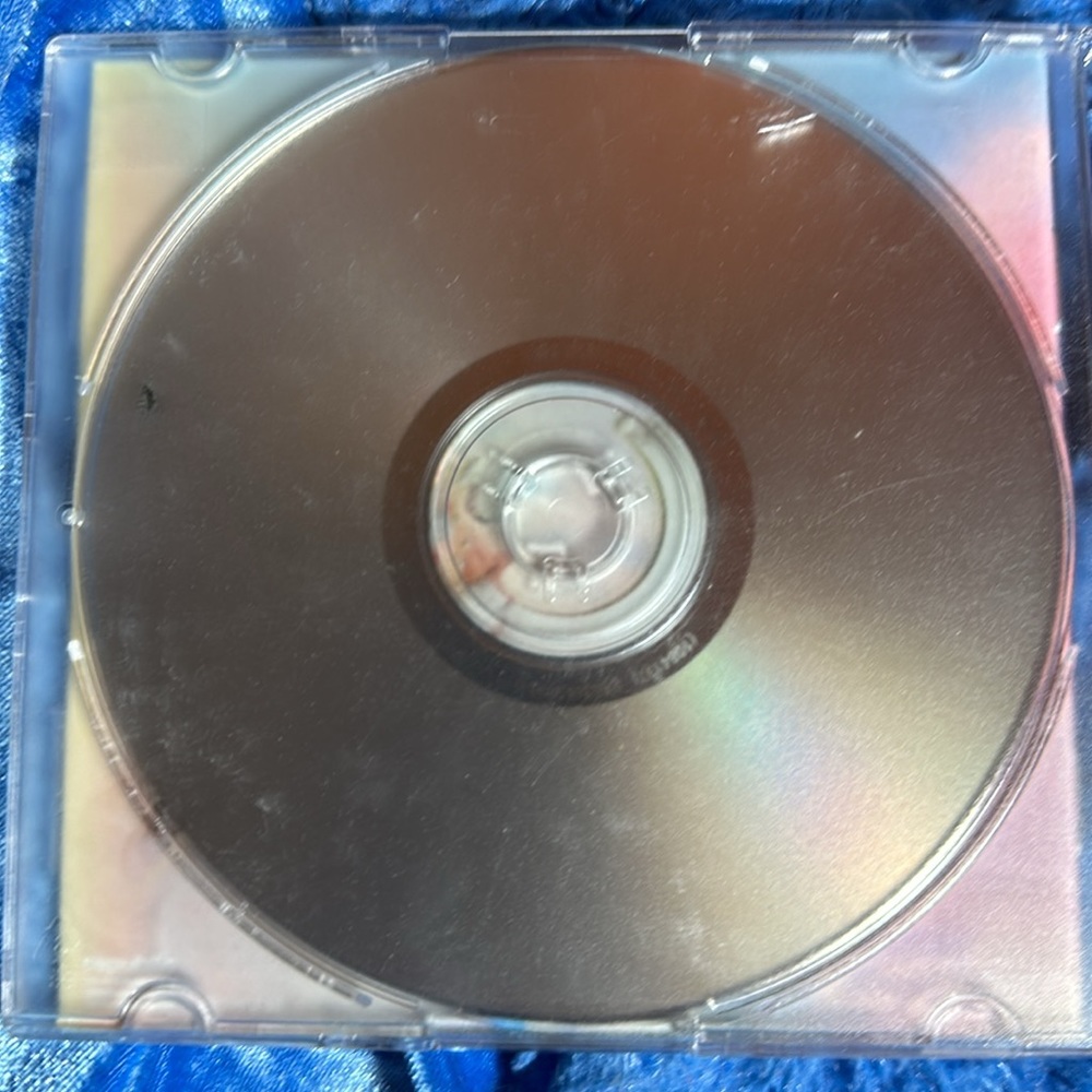 Lover Taylor Swift 💿 - Picture 2 of 3